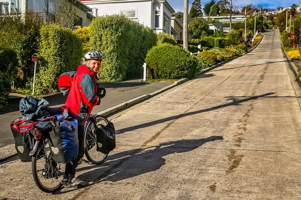 Dünyanın en dik yol geçiş yapmak çalışılıyor — Stok fotoğraf