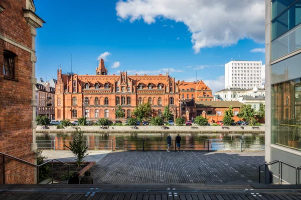 Nehir Brda ve Bydgoszcz tarihi binalar