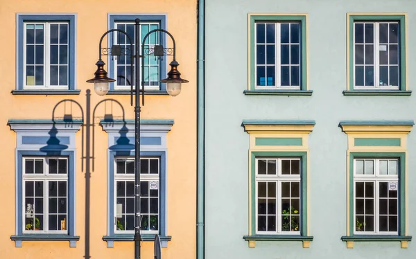 Fachadas de casas antiguas en Bydgoszcz — Foto de Stock