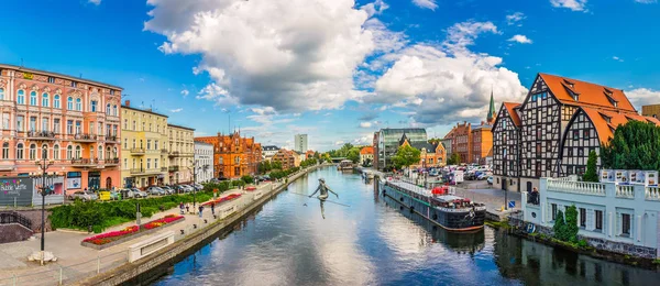 İp cambazı heykel Bydgoszcz