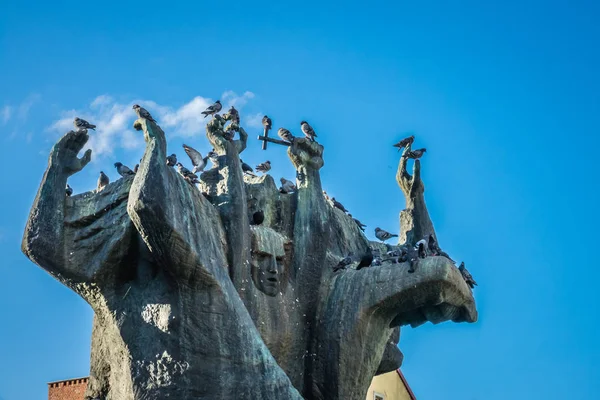 Monument called Pomnik Walki i Meczenstwa Ziemi Bydgoskiej — Stock fotografie