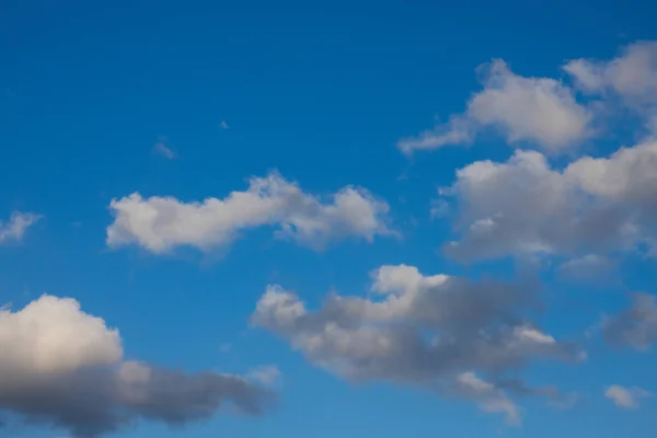 Horizontales Bild der Wolken am Himmel — Stockfoto