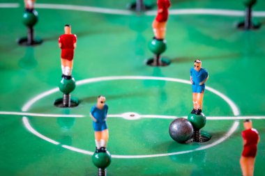Oyuncu figürler masa üstü futbol oyunu