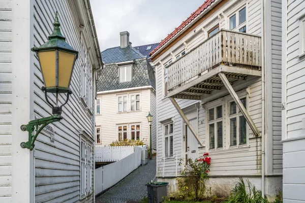 Tradizionali vecchie case in legno a Bergen — Foto Stock