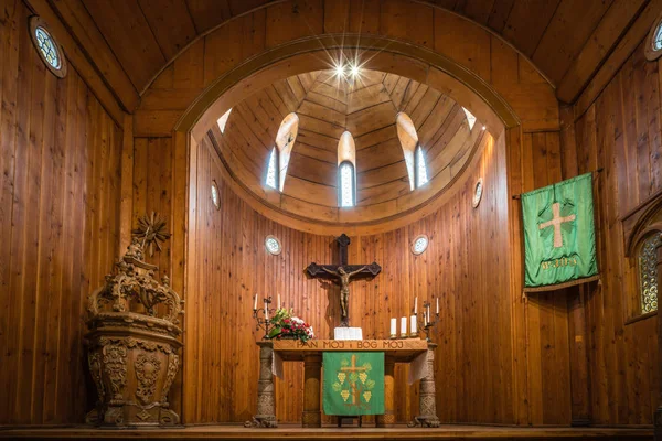 Altar dentro del templo medieval de Wang — Foto de Stock