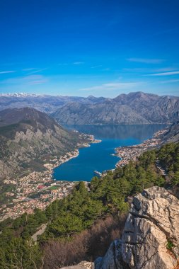 Karadağ Kotor Körfezi manzara çarpıcı 