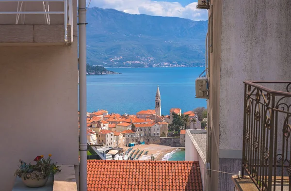 Vista de Budva cidade — Fotografia de Stock