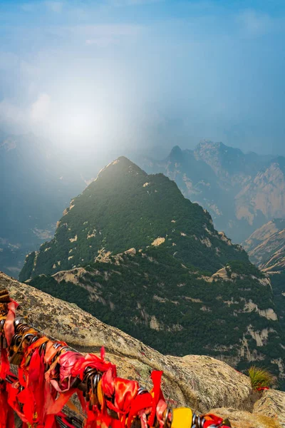 華山山の西峰からの絶景 — ストック写真