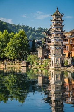 Fenghuang Wanming Pagoda Kulesi Eski Kasabada