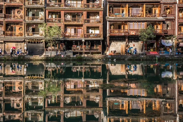 Fenghuang Old Town homes reflection — Stock Photo, Image