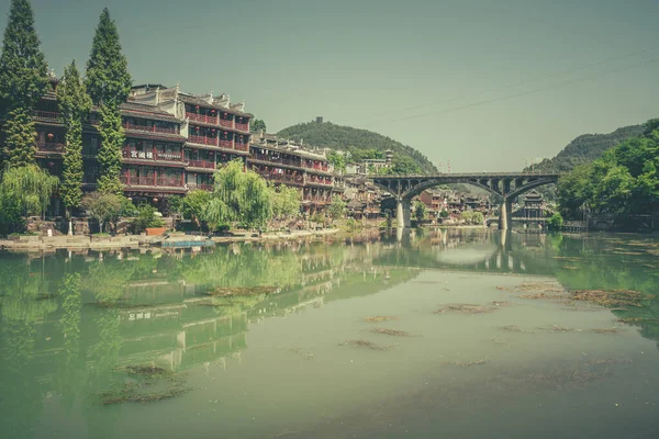 Feng Huang China Augustus 2019 Uitzicht Brug Tuo Jiang Houten — Stockfoto