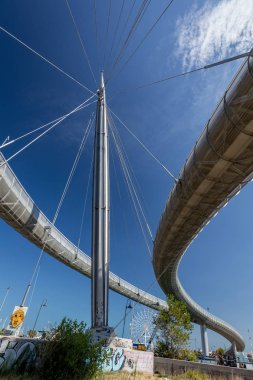 Modern suspended bridge Ponte del Mare at Pescara, Abruzzo, Ital