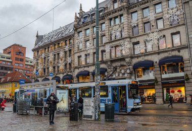 Noel öncesi Oslo sokak görünümü