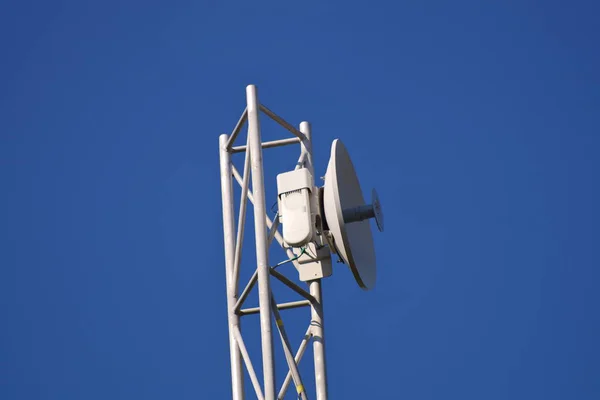 Antena Unidirecional Para Dados Alta Velocidade Mastro — Fotografia de Stock