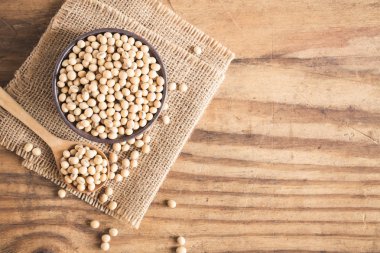 Soya fasulyesi Kupası tarihinde eski ahşap masa, üstten görünüm