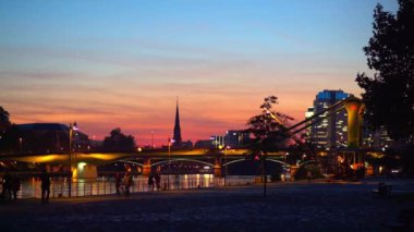 Günbatımı de Frankfurt am main. Mesire