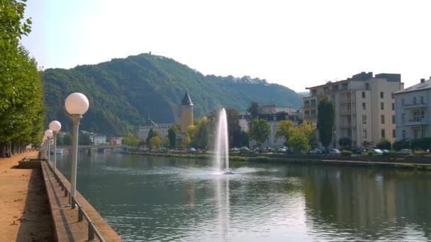 Bad Ems, Niemcy piękny Ren w słonecznej pogodzie — Wideo stockowe