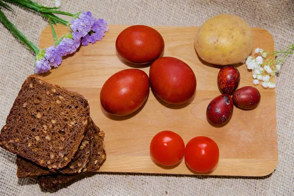 Güzel bir arka plan üzerinde Paskalya yumurtaları