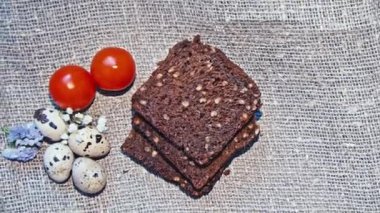 Güzel bir arka plan üzerinde Paskalya yumurtaları