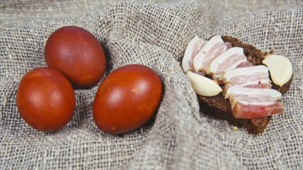Ovos de Páscoa em um belo fundo — Vídeo de Stock