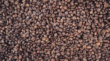 Kahve çekirdekleri closeup, tahıl, düşen, ağır çekim