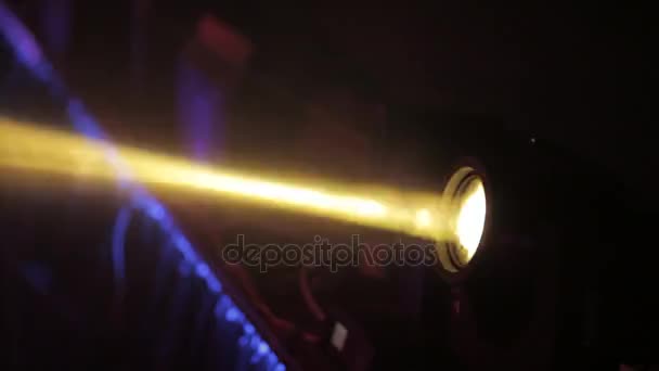 Club, colored light flashing at the disco — Stock Video