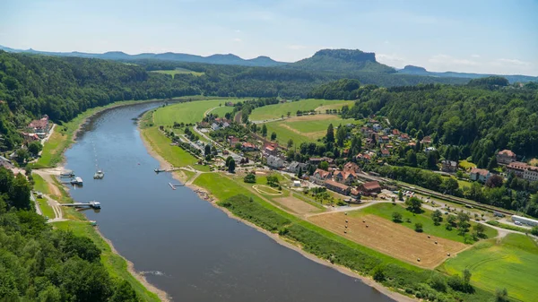 Sakson İsviçre Ulusal Parkı Almanya manzara