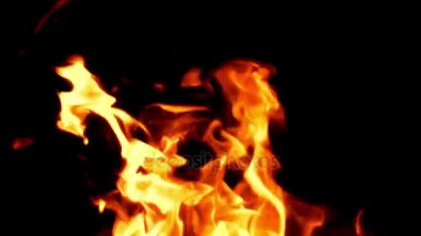 ateş: ahşap ve için için yanan köz yanan