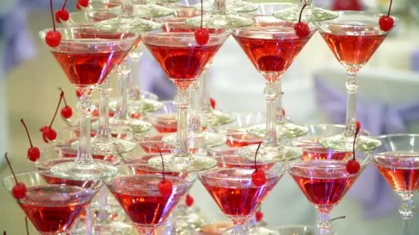 Kieliszki do szampana wesele slajdów szampana — Wideo stockowe