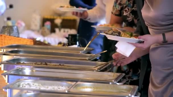 Linii w formie bufetu, lunch i kolacja — Wideo stockowe