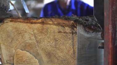 Eski kereste fabrikası, yönetim kurulu için kesim kereste.