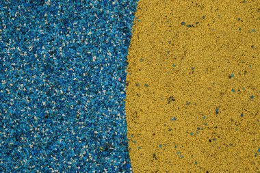 kırıntı kauçuk, oyun alanları, spor alanları kapak kapsayan