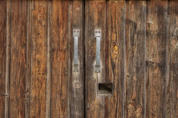 Porta in legno, vecchia serratura, struttura in legno — Foto Stock