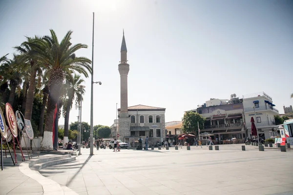 Turcja Bodrum Meczet. Turystyczne miasto. — Zdjęcie stockowe