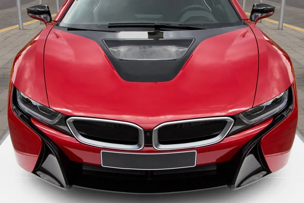 Новый современный и роскошный красный спортивный автомобиль — стоковое фото