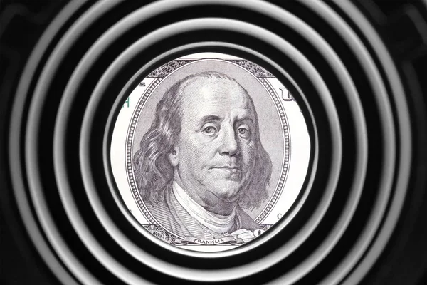 Benjamin Franklin portre banknot üzerinde
