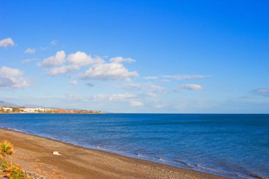 Deniz, gökyüzü, bulutlar. İspanya. Mediterranean.