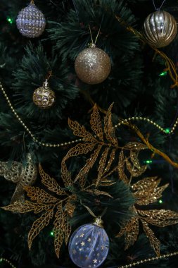 Noel ağacı süslemeleri
