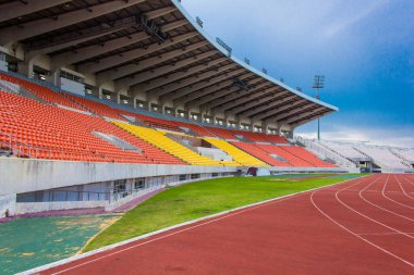 stadyum ana stand ve koşu parkuru