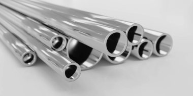 beyaz arkaplanda krom çelik ürünler borular ve çubuklar