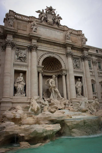 Trevi Szökőkút Rómában Olaszországban — Stock Fotó