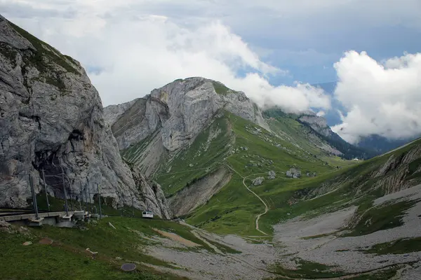 Malebné Zataženo Svahy Mount Pilatus Švýcarsko — Stock fotografie