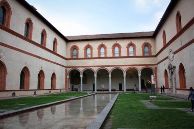 Anıtsal mimari Sforza Kalesi, Milan, İtalya