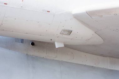 Uçak yüzey arka ayrıntılarda kapatmak