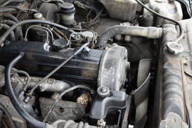 Eski dizel motor, motor devre dışı.