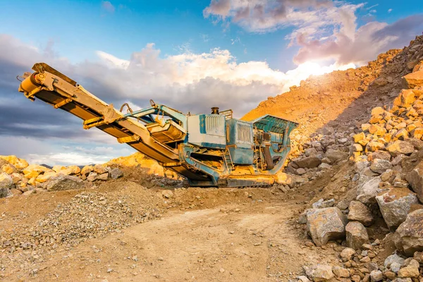 Atividade Industrial Livre Mineração Com Máquinas Pesadas — Fotografia de Stock