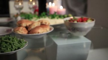 Kavrulmuş Türkiye Şükran masaya hizmet