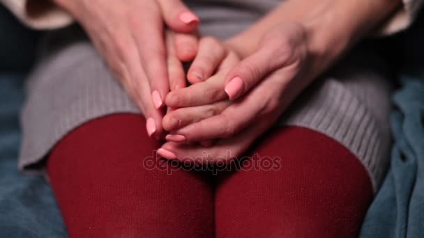 Close up of womans and girls hands caressing — Stock Video