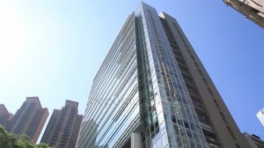 Hong Kong 'un merkezindeki modern ofis binaları