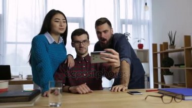 Selfie göreve yaratıcı iş takım